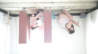 佼佼者全景厕拍❤️电子厂女工宿舍女厕 沟底双视角偷拍这期大便和拉稀的有好几个还有一个拉裤子的（84V) (13)